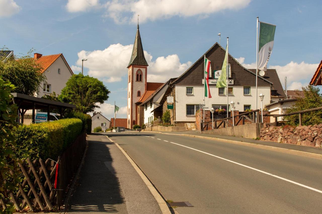 Hotel Landgasthof Hoelzer 프론덴베르크 외부 사진